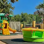 Zecamping 2 Etoiles Avec Animaux Acceptes Piscine A 4km De La 2* Villeneuve-lès-Maguelonne
