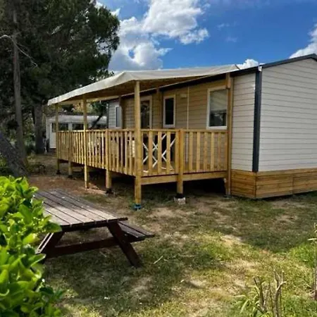 Campsite 2 Etoiles - Piscine - Ccb0fdi Villeneuve-les-Maguelonne