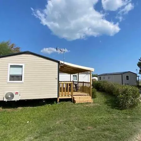 Campsite 2 Etoiles - Piscine - Ccb0fdi Villeneuve-les-Maguelonne