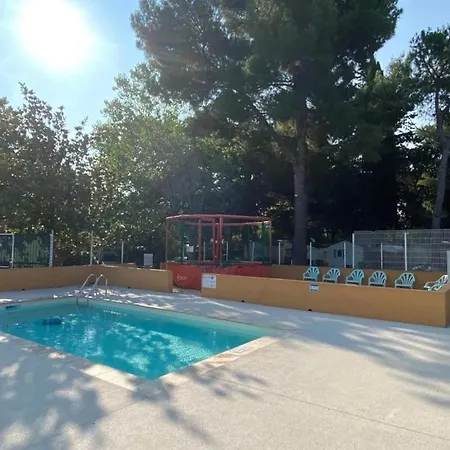 2 étoiles - Piscine - Ccb0fdi 2* Villeneuve-lès-Maguelone