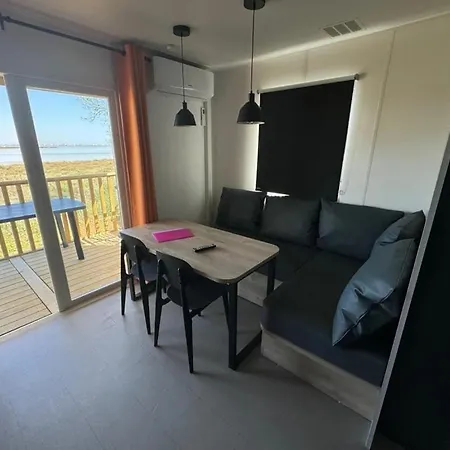 2 étoiles - Piscine - Ccb0fdi Camping Villeneuve-lès-Maguelone